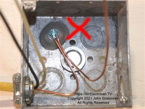 do metal junction boxes need to be grounded|Junction Box Grounding .